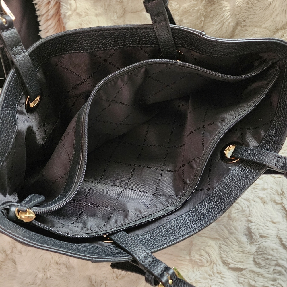 Michael Kors Jet Set Medium Tote Bag - Picture 6 of 8
